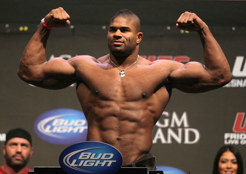 UFC 141: How Alistair Overeem Dominated Brock Lesnar in Round 1