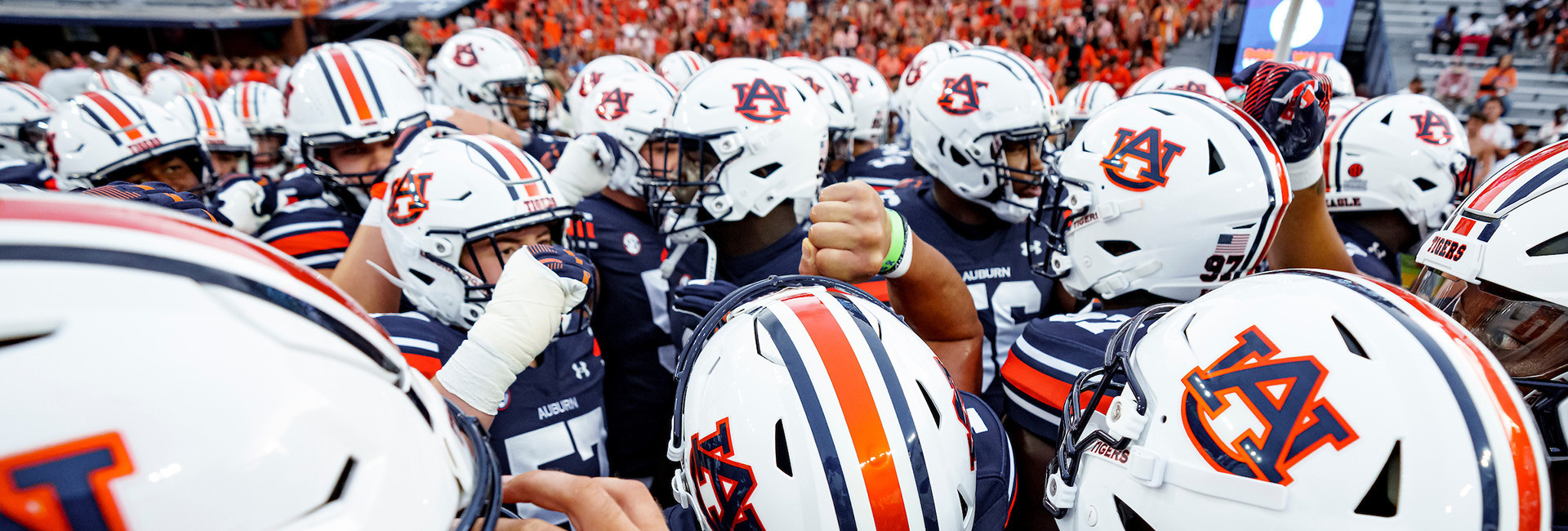 Auburn Tigers Football 2011: Full Roster, Schedule, and Highlights