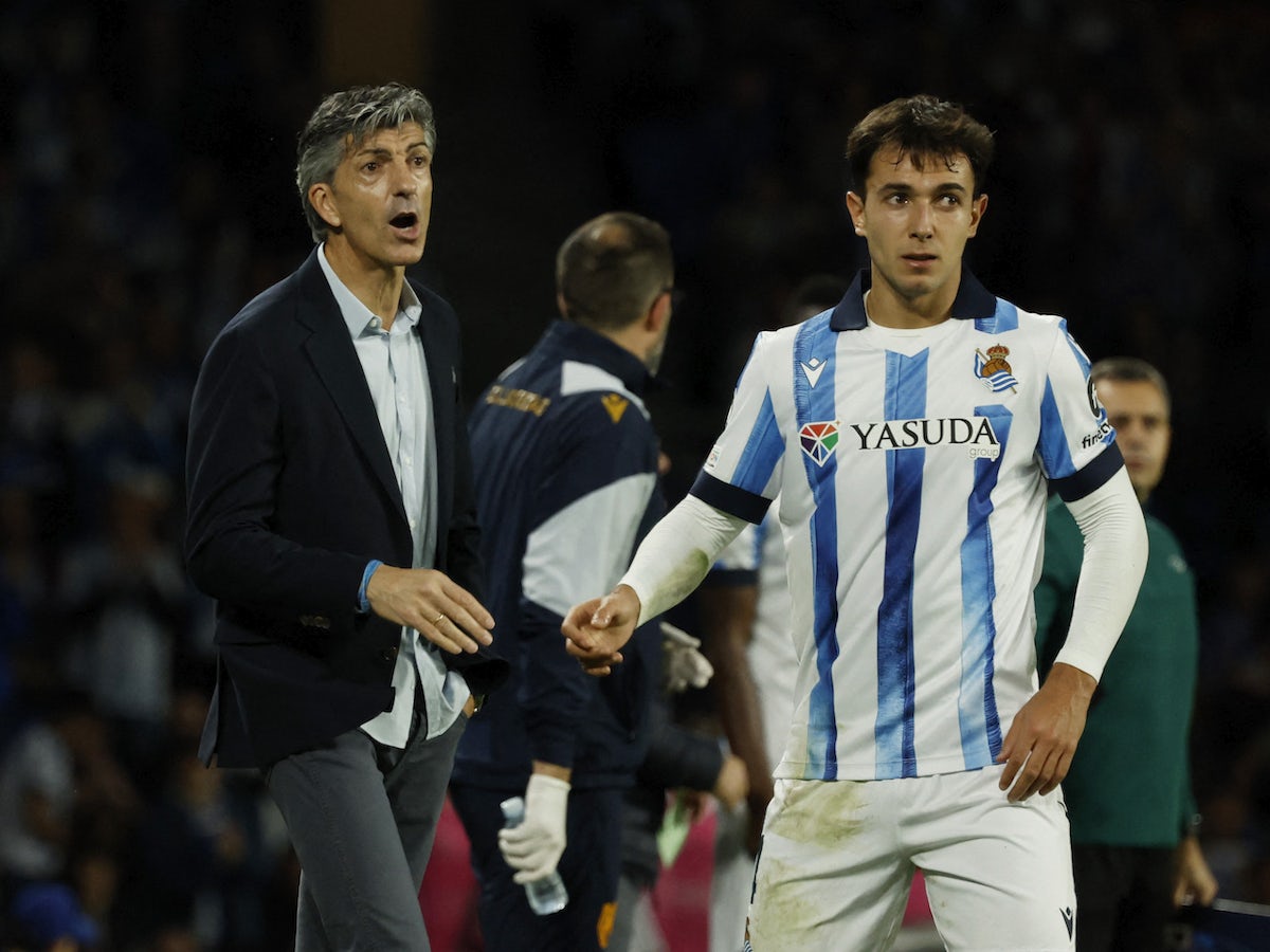 Get the Latest Málaga CF vs Real Sociedad Lineups: Player Positions and Team Formations!