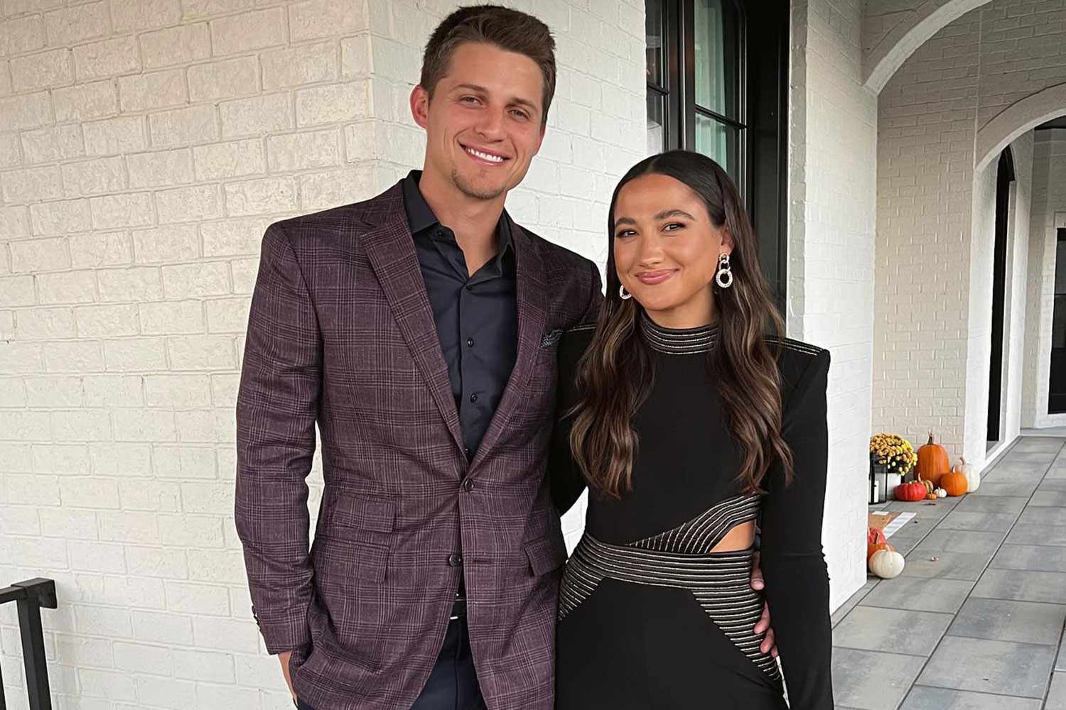 Corey Seager Girlfriend: Get the Latest Scoop on Who Hes Dating Now!