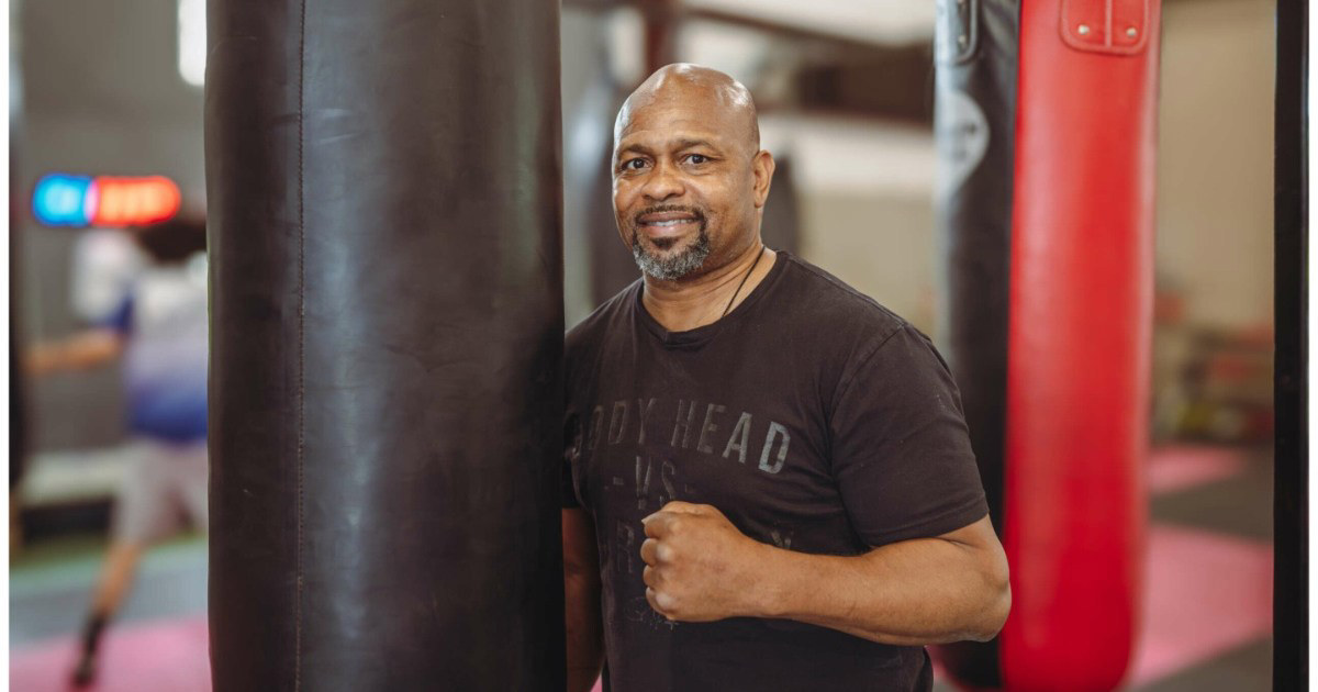 Roy Jones Jr Net Worth 2024 Update: Is He Still a Millionaire? (Boxing Career Earnings Detailed)