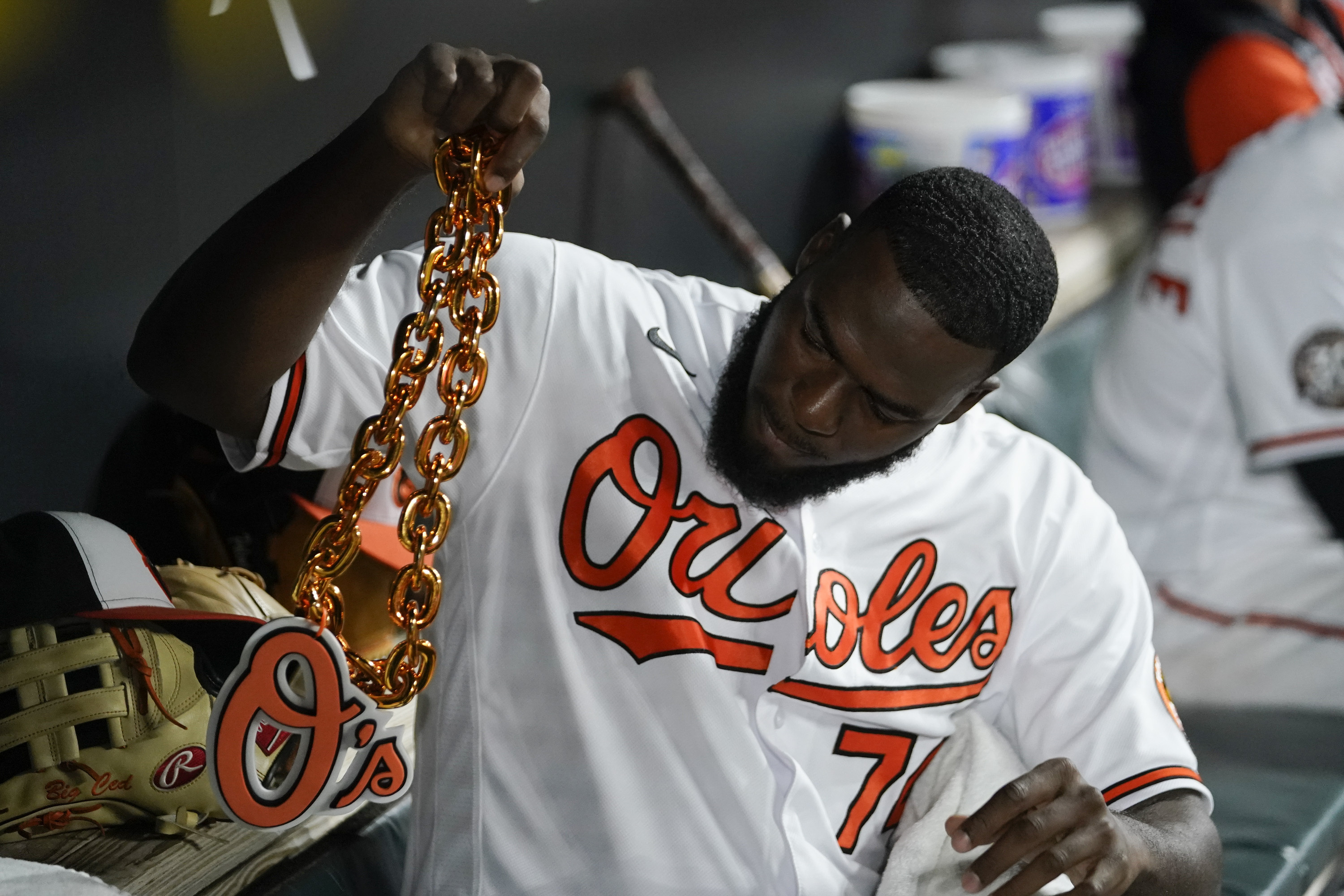 See the Orioles Home Run Chain in Action: Must-See Moments