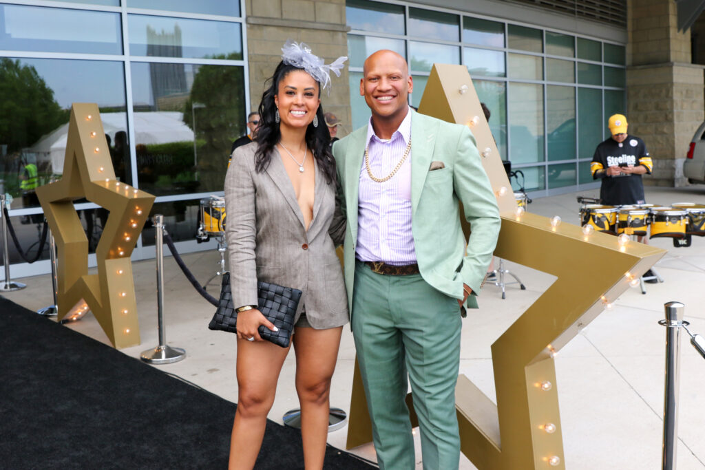 Michelle Rodriguez and Ryan Shazier: A New Couple? Get the scoop on the Ryan Shazier Michelle Rodriguez latest news