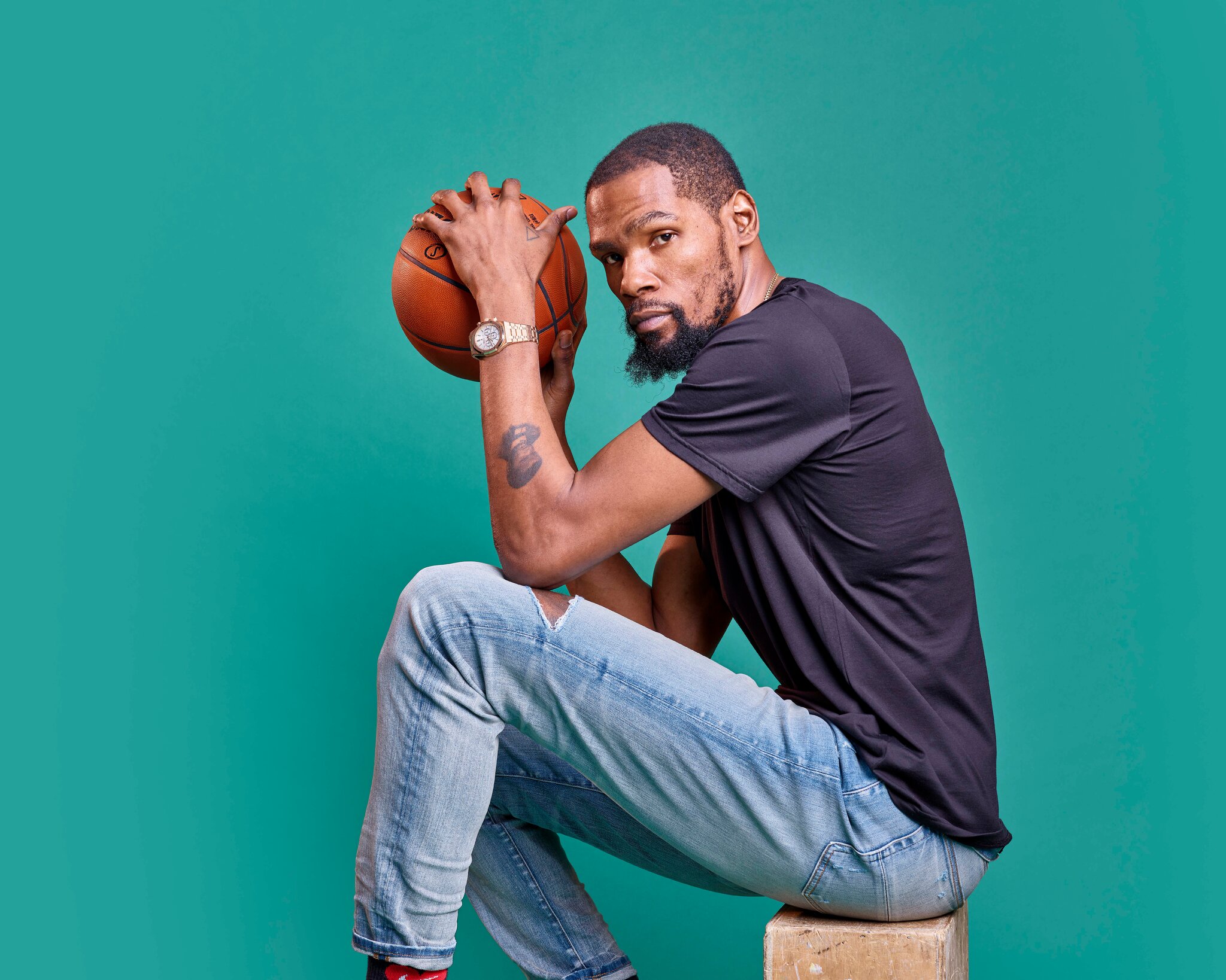 Kevin Durant Sexuality: Is the NBA Star Gay or Straight?