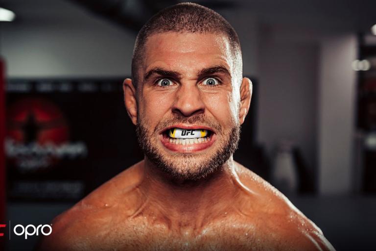 Mouthguard for MMA: What to Look for Before Buying