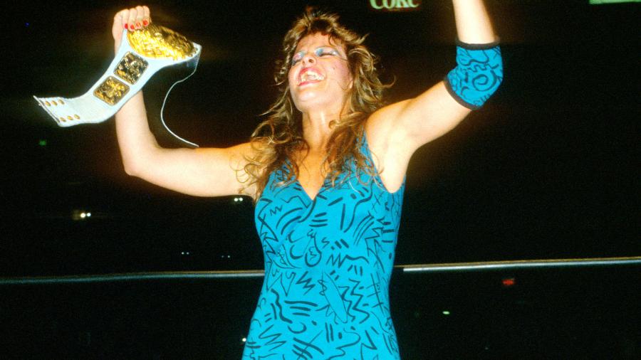 the truth about wendi richter net worth: how much money has she actually earned?