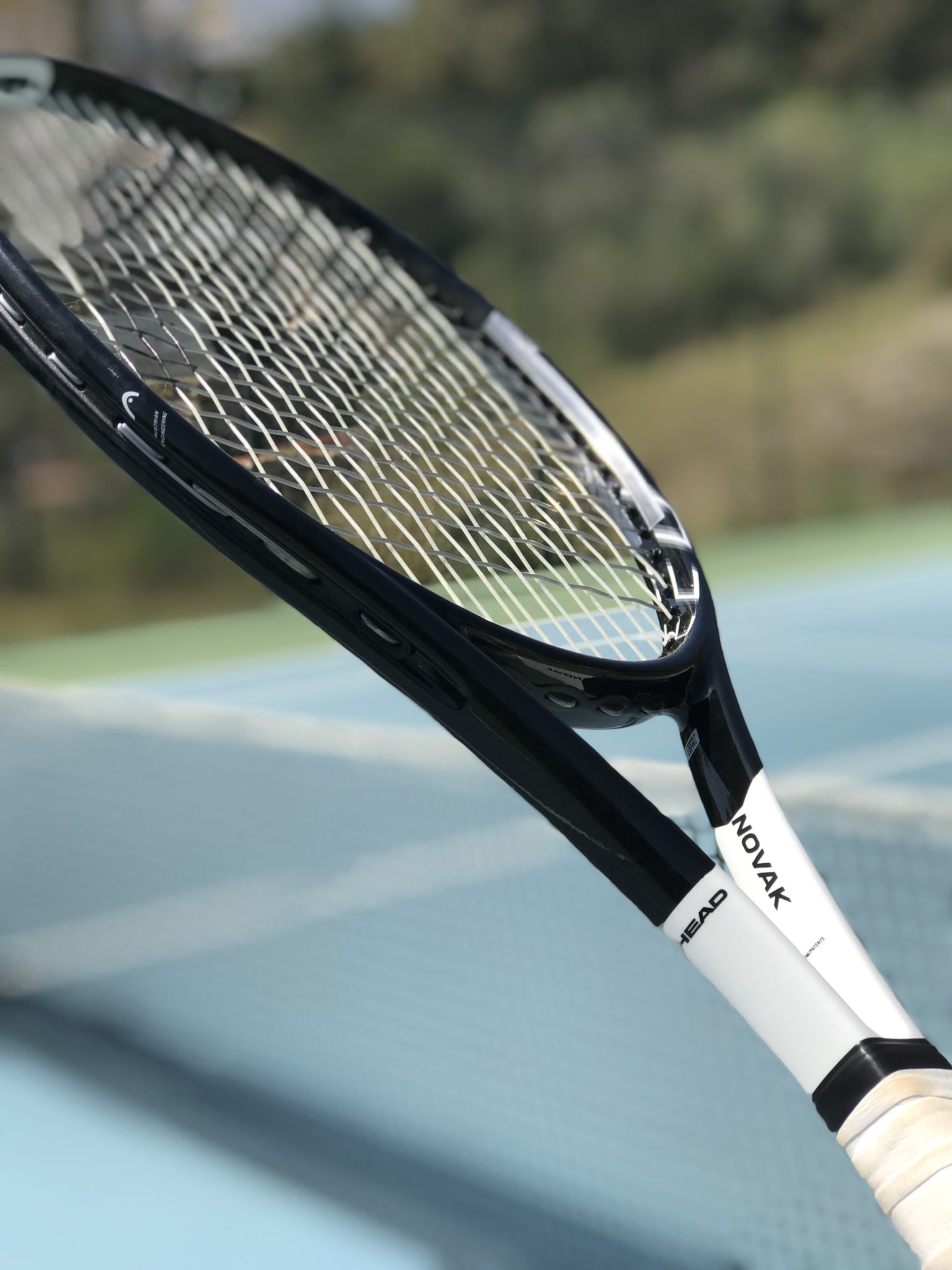 Djokovic racket specs: What kind of racket does Djokovic use?