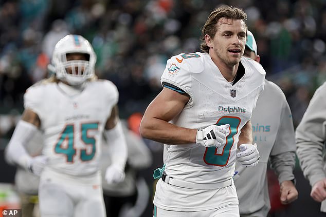 Is Braxton Berrios Good? Fans and Experts Weigh in on the Receiver.