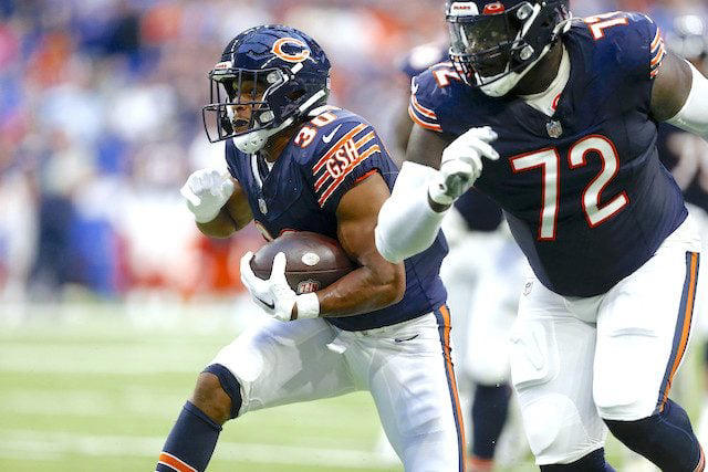 Roschon Johnson Week 6 Fantasy: Start Him or Bench Him? We Break It Down!