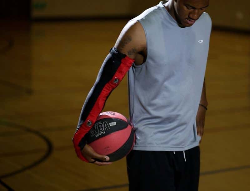 Basketball Shin Sleeves: Do They Really Work? (Experts Explain the Benefits)