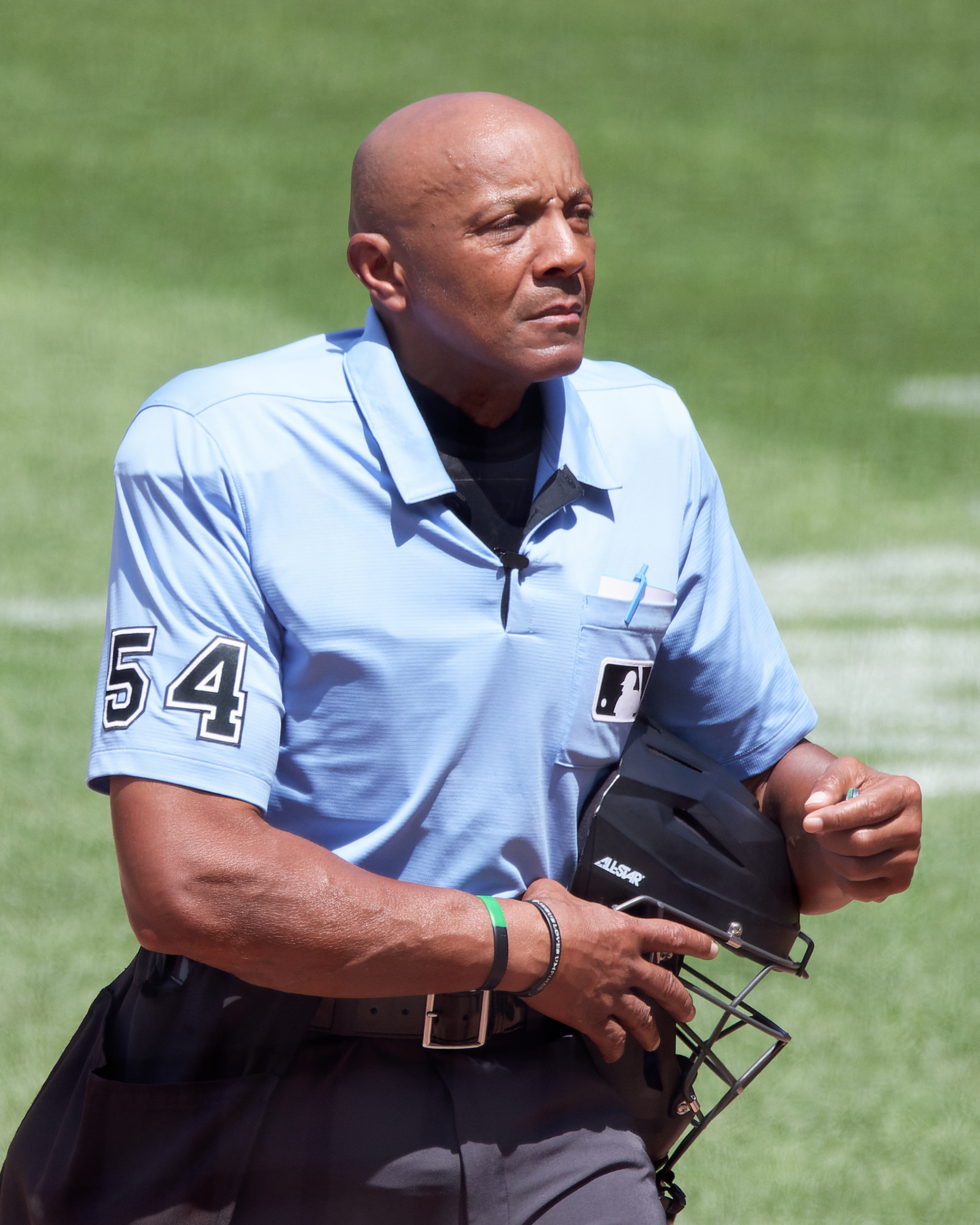 CB Bucknor: How did he become a Major League umpire?