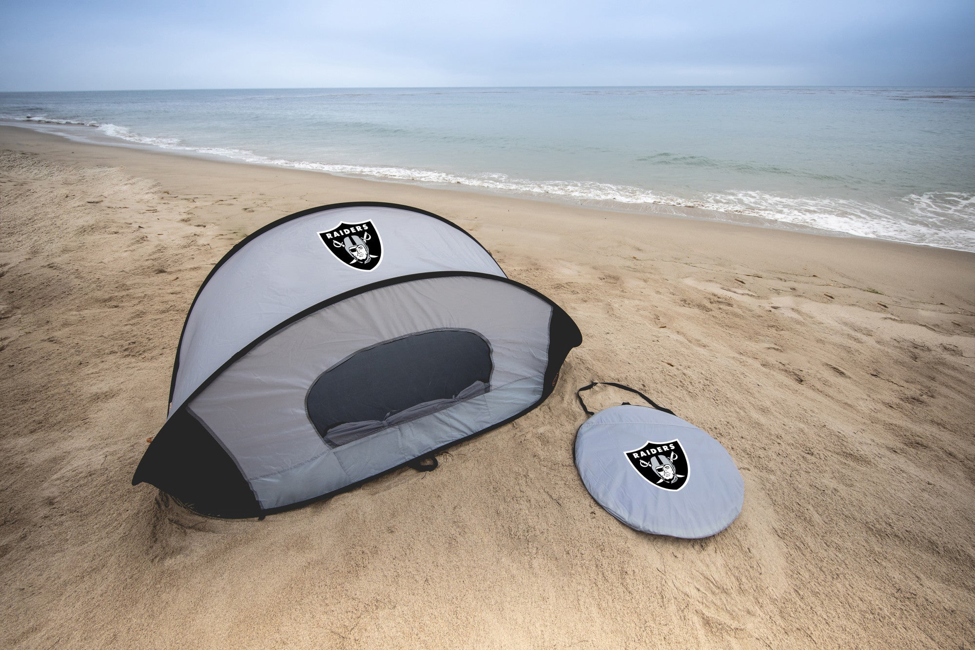 Raiders Pop Up Tent: Show Your Team Spirit Anywhere!