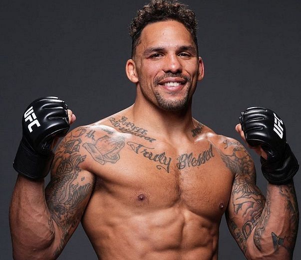 How Much is Eryk Anders Net Worth? Check Out His Fighting Income Here!