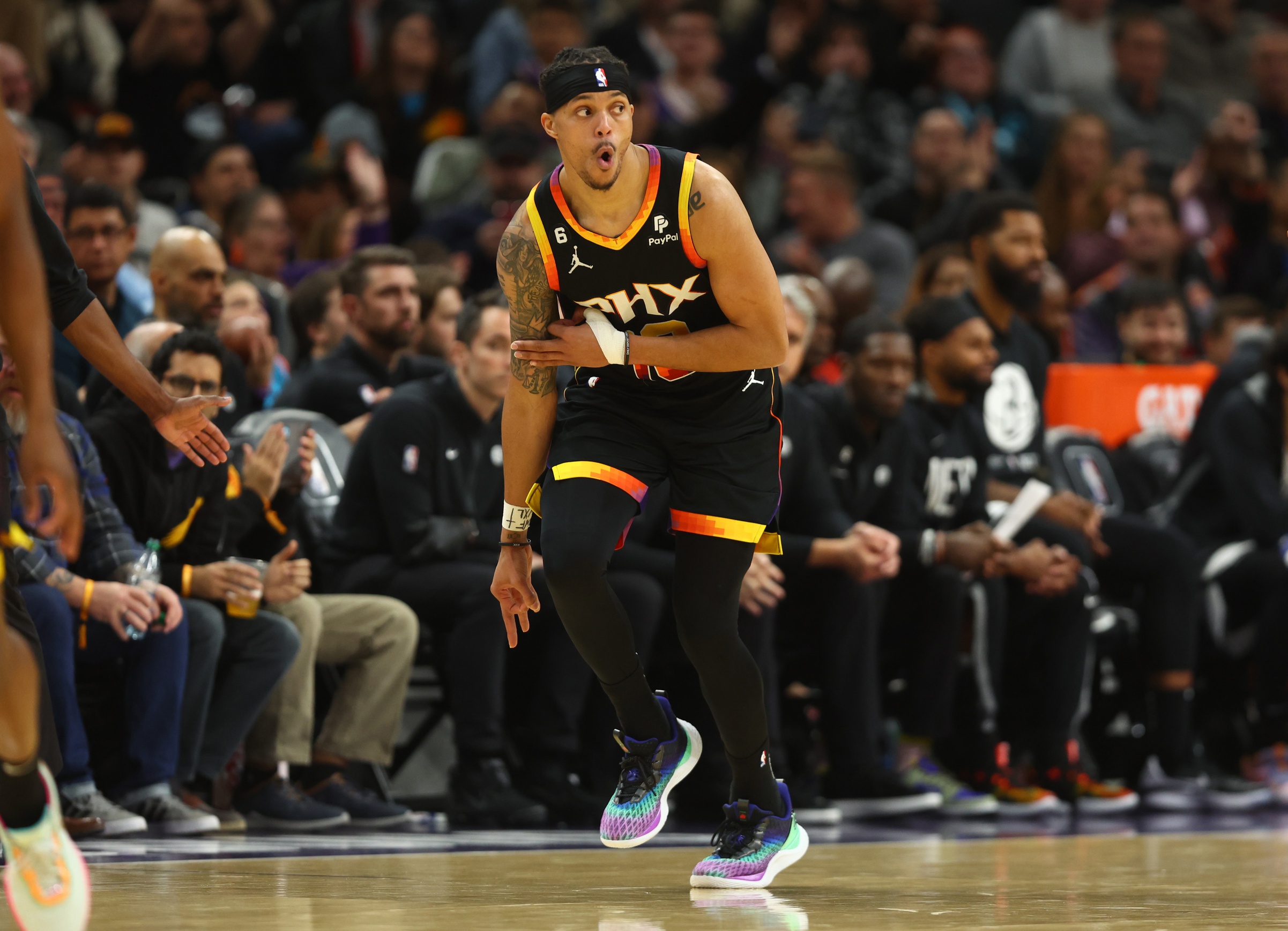 Good News for Phoenix: Damion Lee Reportedly Exercises Suns Option