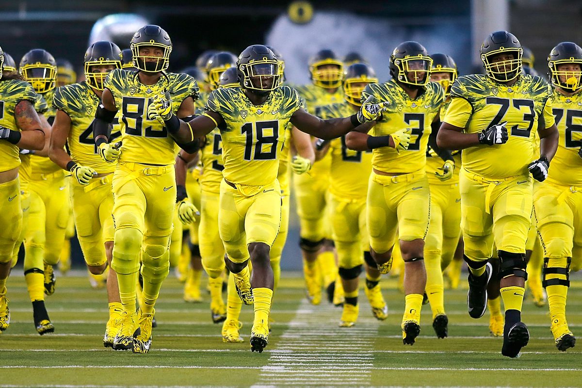 Oregon Football 2016 Roster: See the Full Ducks Player List!